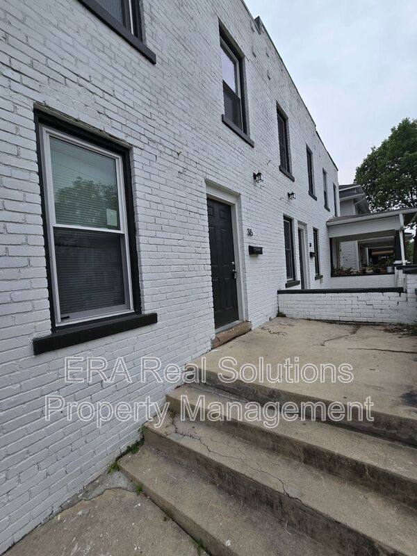 Apartment for rent at 36 S Oakley Ave, Columbus, OH 43204