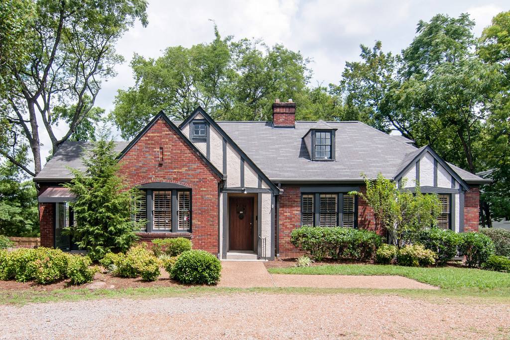 2040 Overhill Dr, Nashville, TN 37215