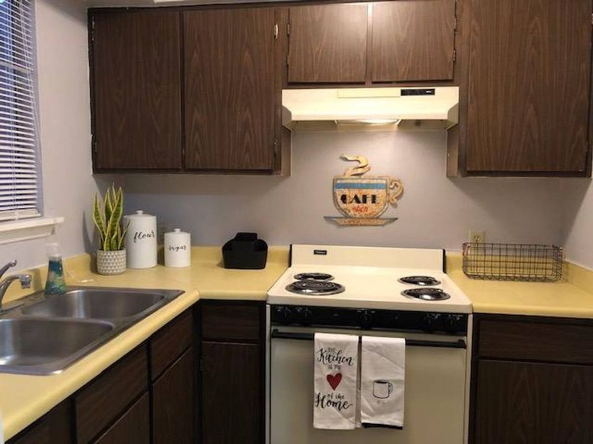 Apartment for rent at 309 Sierra Dr SE, Albuquerque, NM 87108