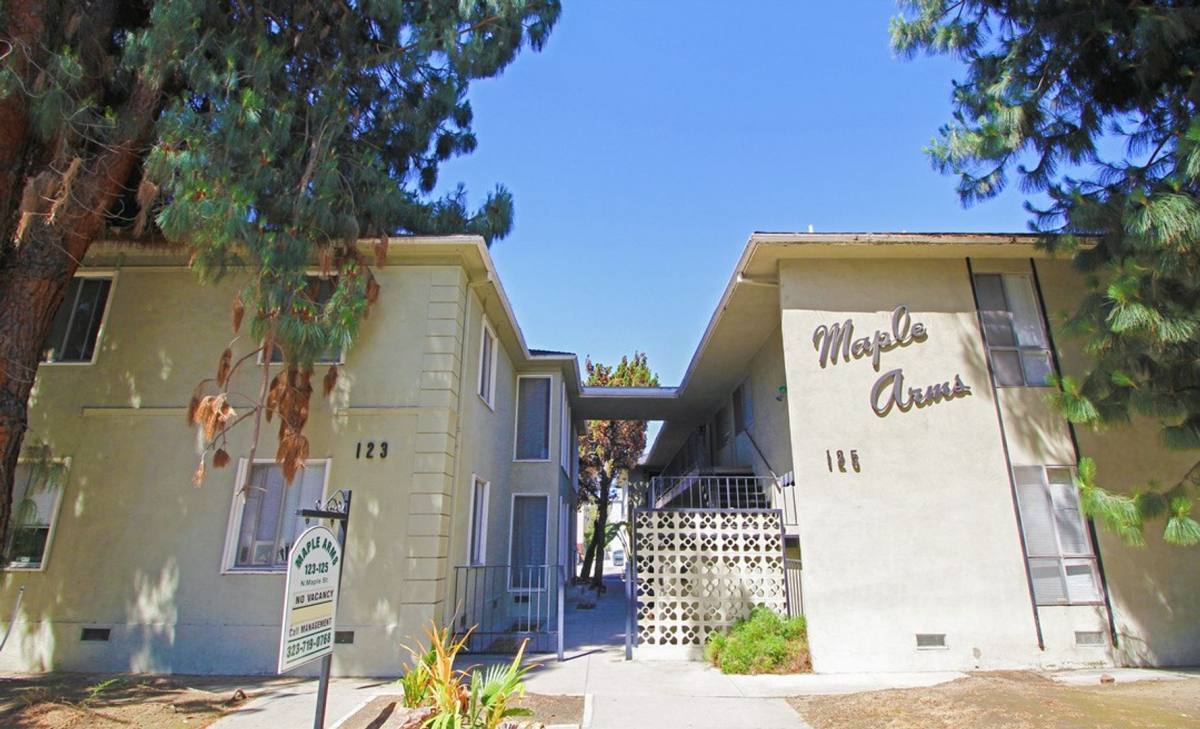 Apartment for rent at 123 N Maple St, Burbank, CA 91505