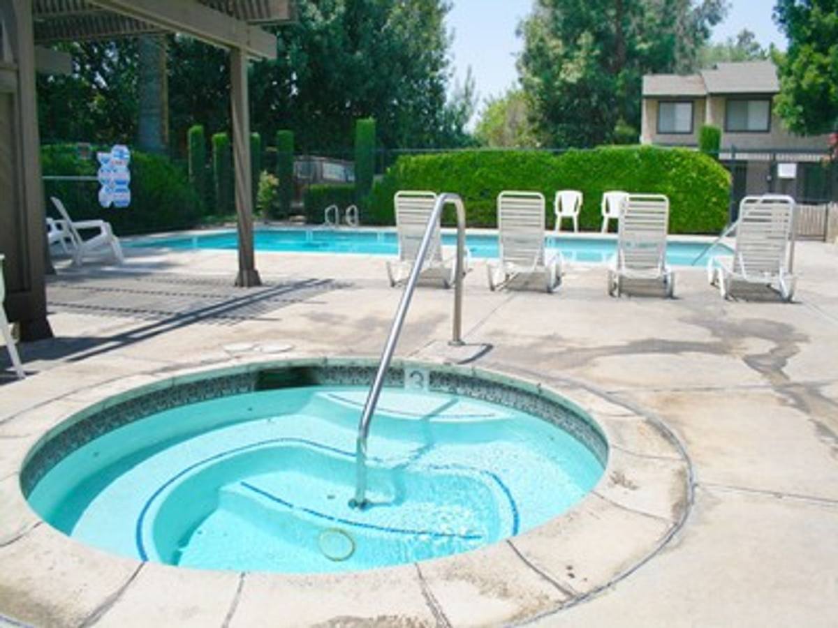 Apartment for rent at 416 The Terrace, Redlands, CA 92374