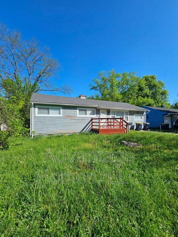 House for rent at 11410 Palmer Ave, Kansas City, MO 64134