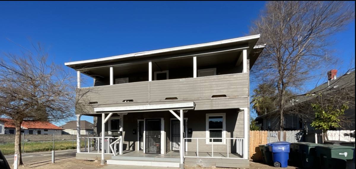 Apartment for rent at 2625-2631 Merced St, Fresno, CA 93721