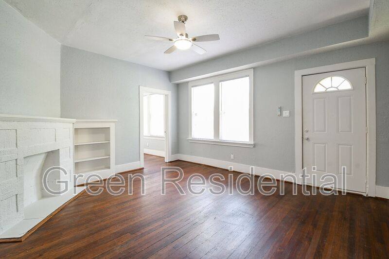 House for rent at 3015 Isabella St, Houston, TX 77004