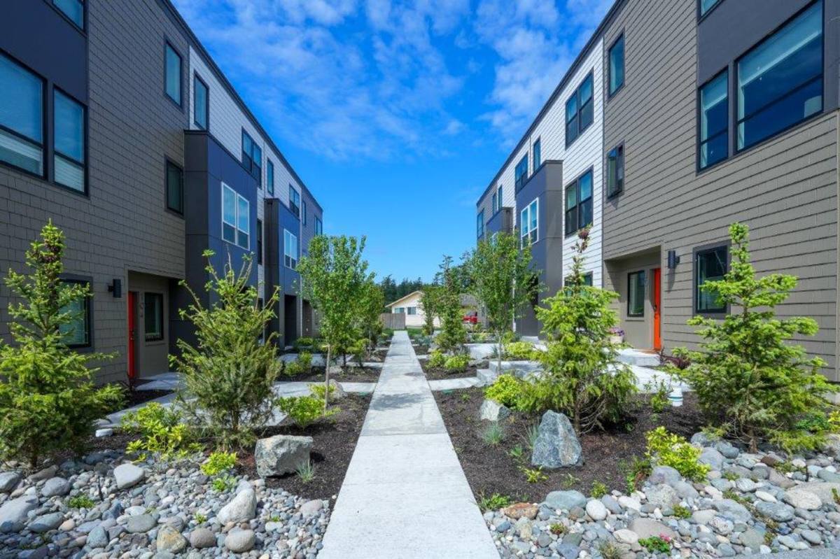 Apartment for rent at 5915 Sunset Ave, Anacortes, WA 98221