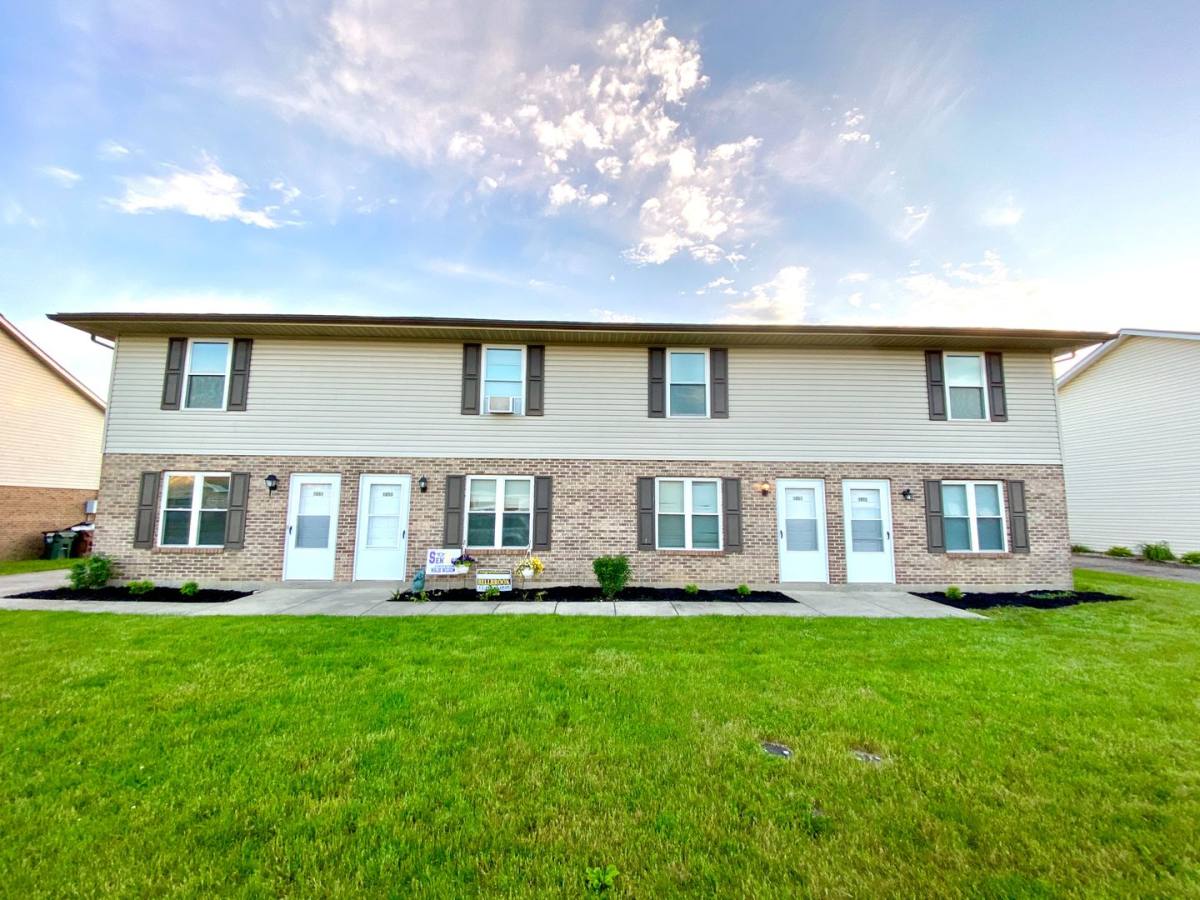 Apartment for rent at 1855 N Lakeman Dr, Bellbrook, OH 45305