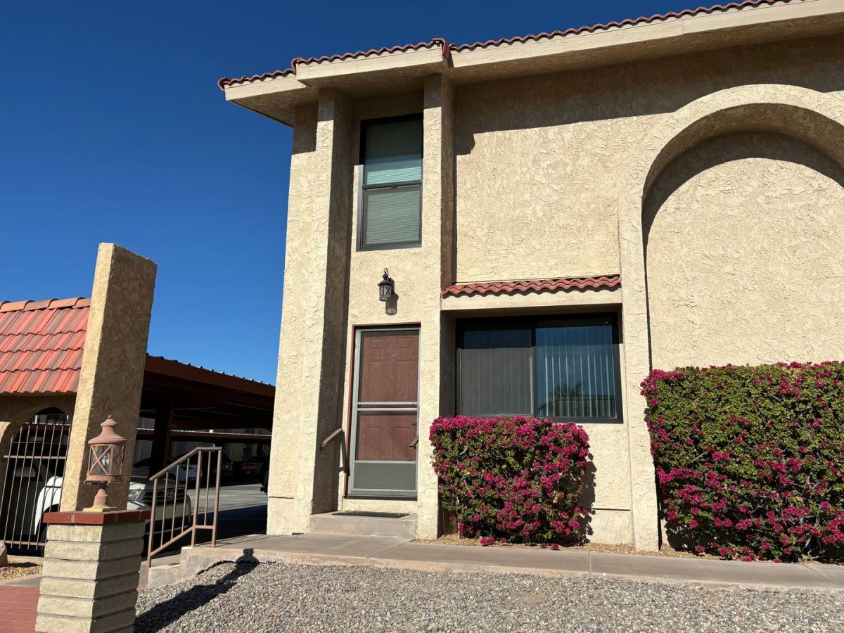 House for rent at 2085 Mesquite Ave, Lake Havasu City, AZ 86403