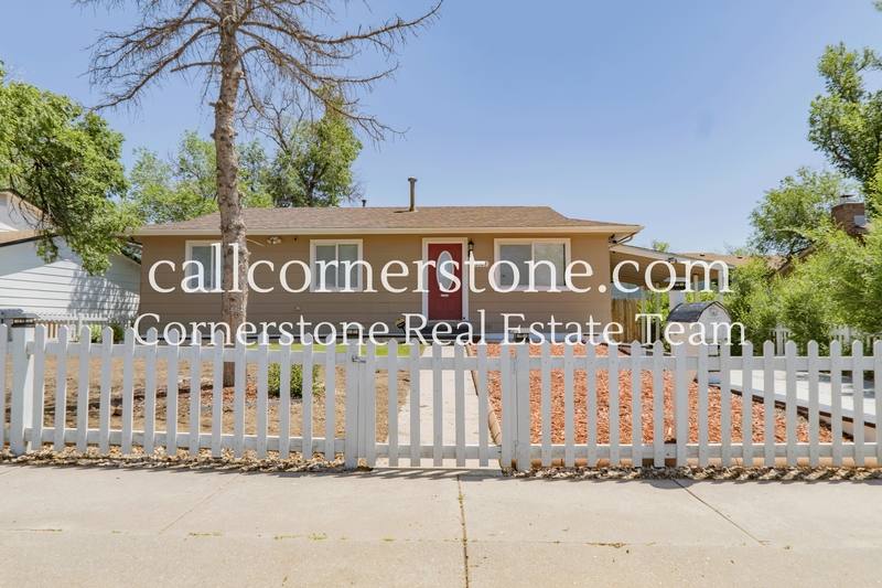 House for rent at 2525 Nadine Dr, Colorado Springs, CO 80916