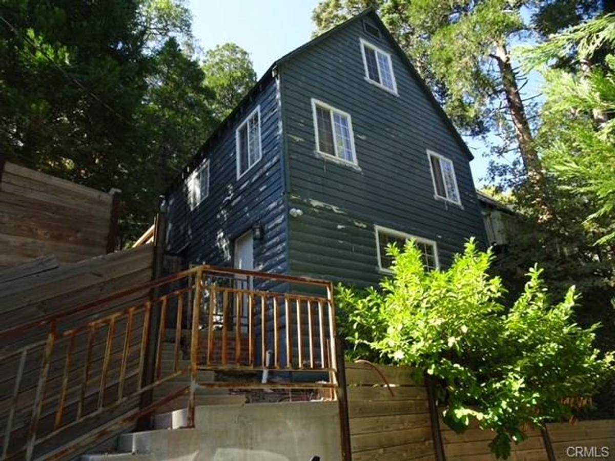 House for rent at 28993 Cedar Terrace, Cedar Glen, CA 92321