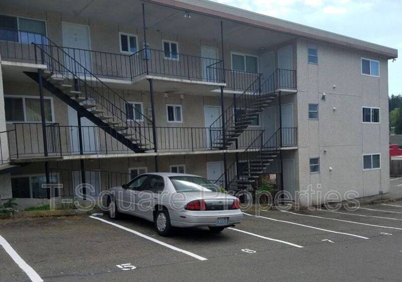 Apartment for rent at 5804 Highway Place #11, Everett, WA 98204