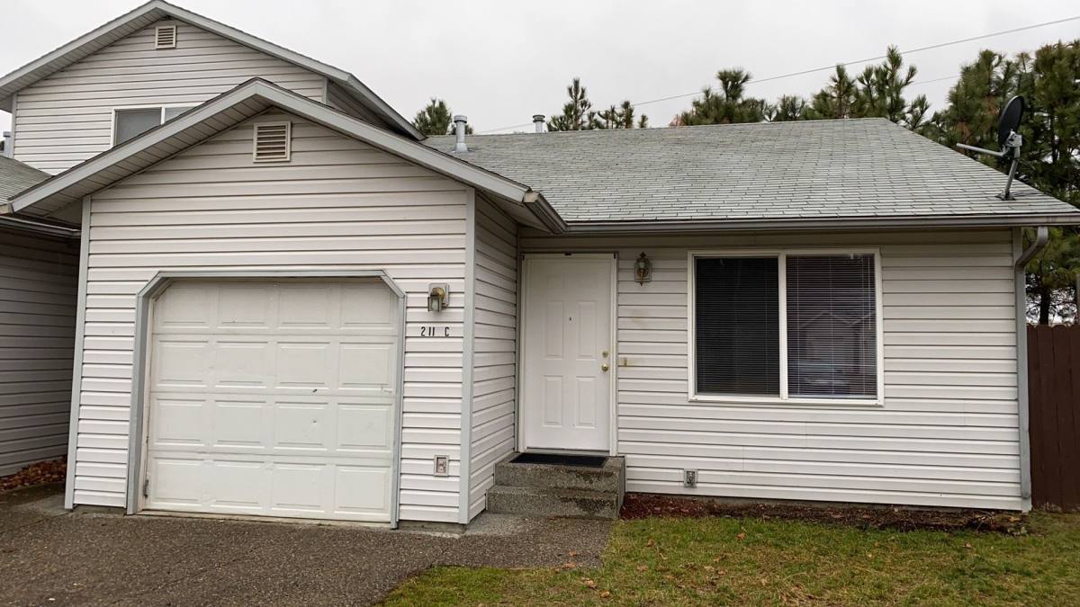 Apartment for rent at 211 N Lava Lane, Post Falls, ID 83854