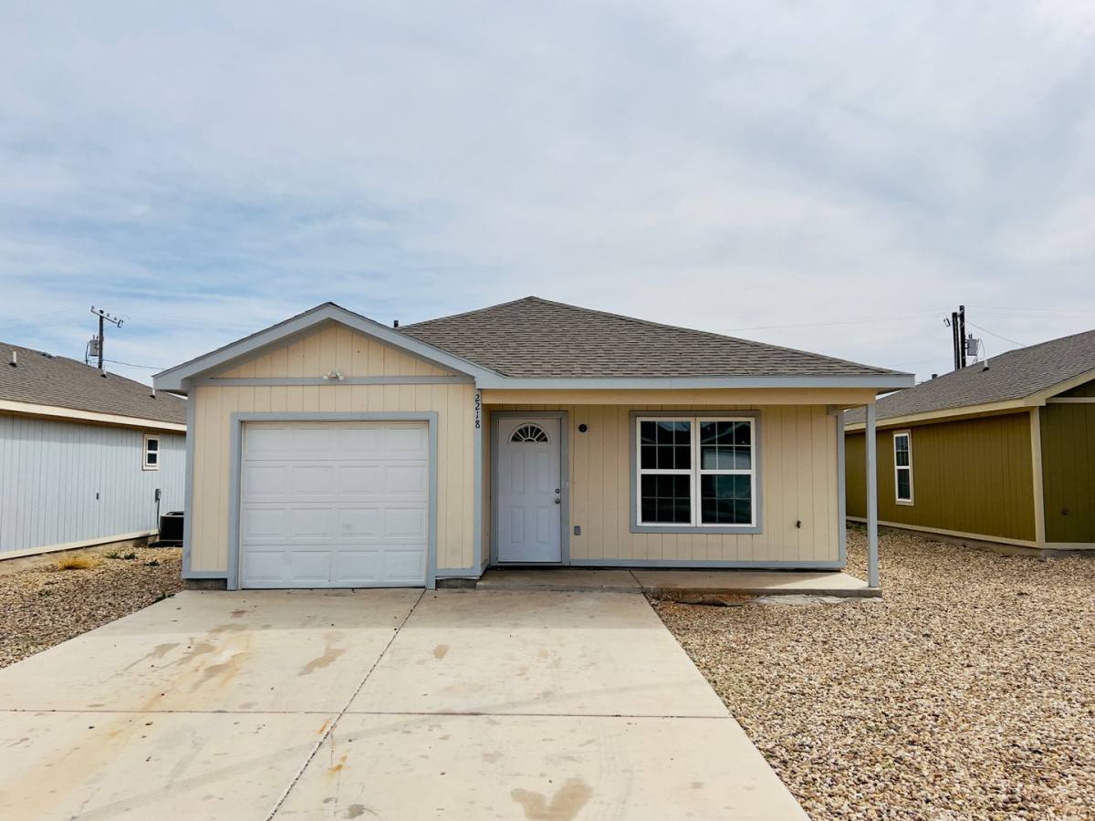 House for rent at 2218 E Main St, Lubbock, TX 79403