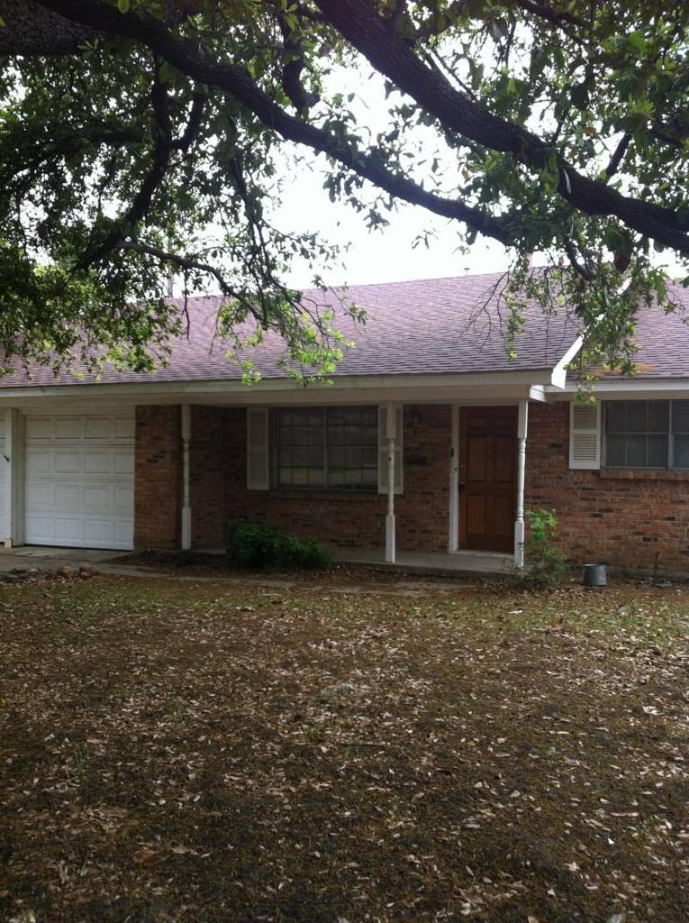 House for rent at 1819 Gravley Dr, Carrollton, TX 75006