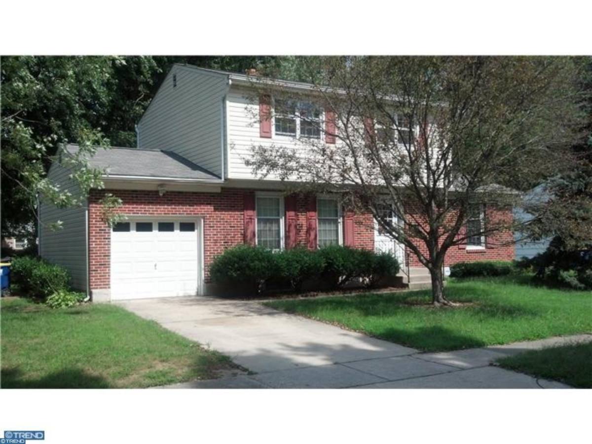 House for rent at 305 Macarthur Dr, Dover, DE 19901