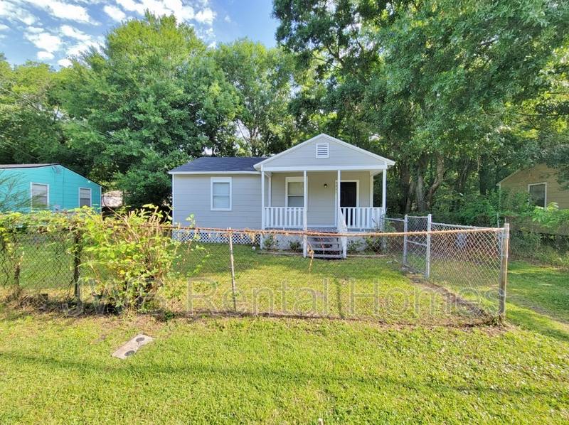 House for rent at 3245 Dillon St, Jacksonville, FL 32254