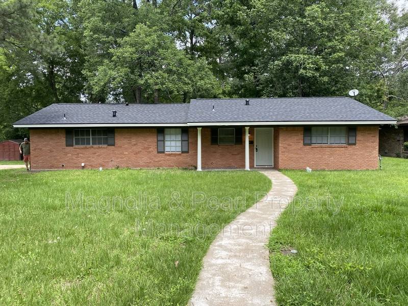 House for rent at 1406 Russell Ave, Lufkin, TX 75904