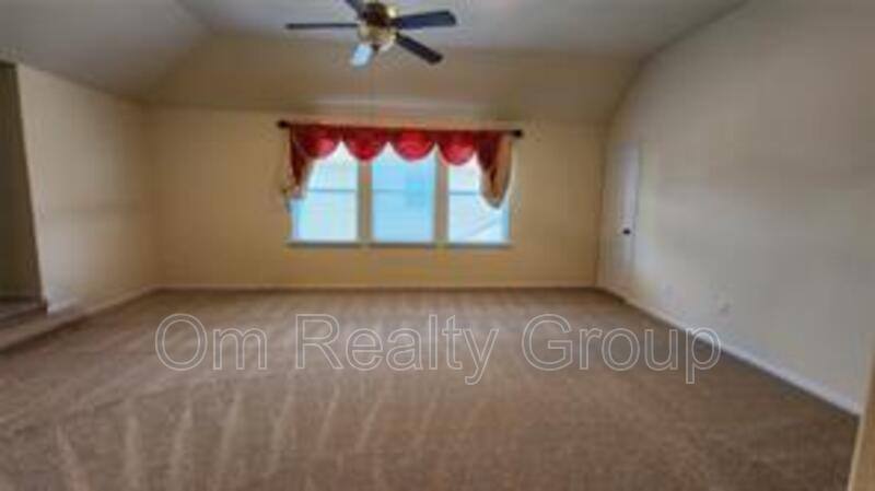 House for rent at 2318 Nashmor Dr, Sugar Land, TX 77479