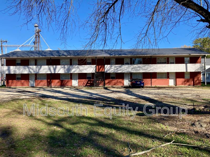 Apartment for rent at 101 W Taylor St #7, Kenton, TN 38233
