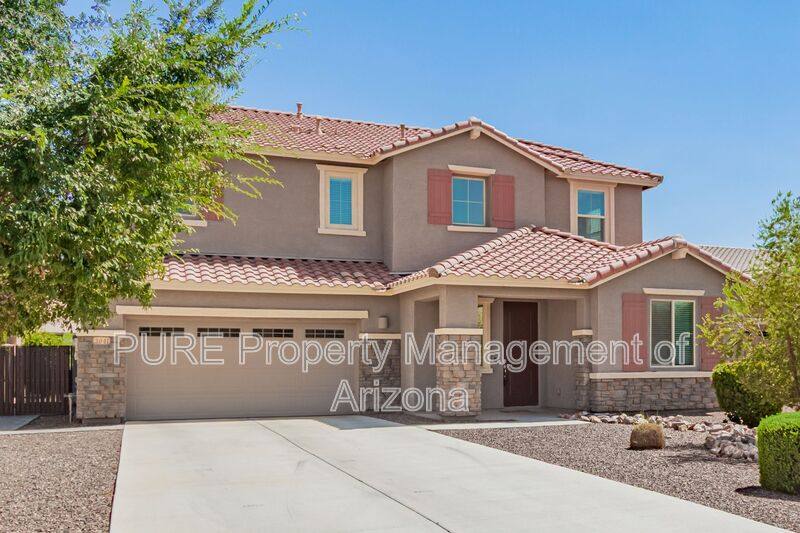 House for rent at 3041 E Desert Broom Place, Chandler, AZ 85286