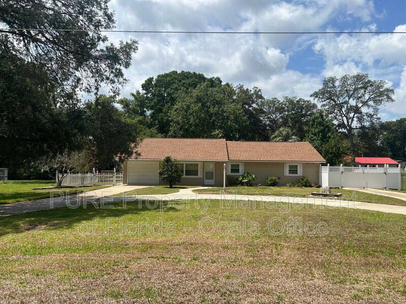 House for rent at 2340 NE 41st St, Ocala, FL 34479