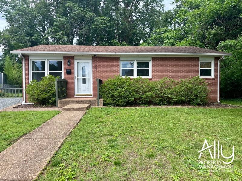 House for rent at 124 N Baker St, Charlottesville, VA 22903