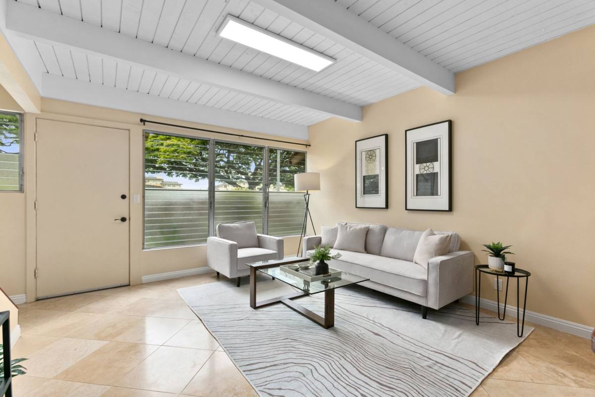 Townhouse for rent at 4844 Kilauea Ave, Honolulu, HI 96816