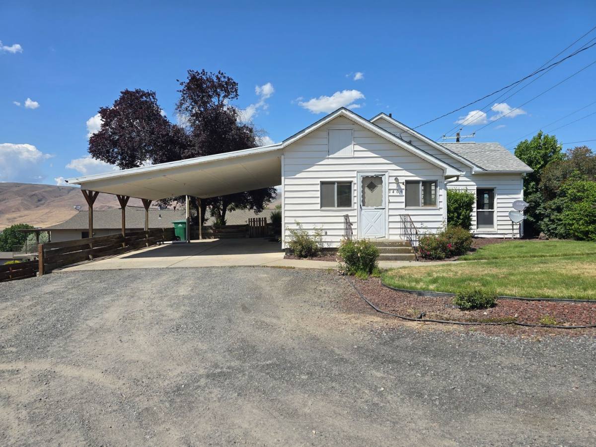 House for rent at 1406 29th St, Lewiston, ID 83501
