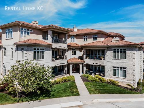 Condo for rent at 12670 Pflumm, Olathe, KS 66062