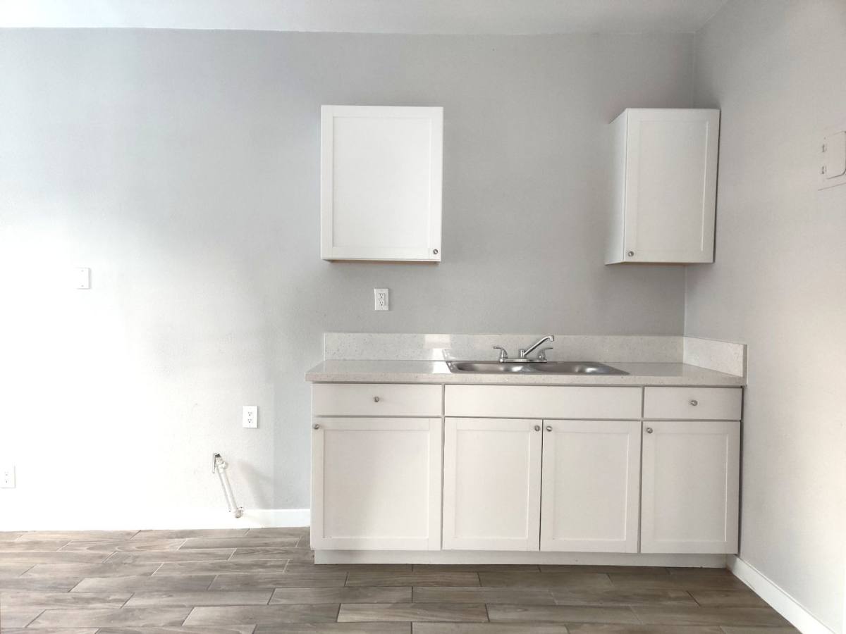 Apartment for rent at 901 N Arrowhead Ave, San Bernardino, CA 92410