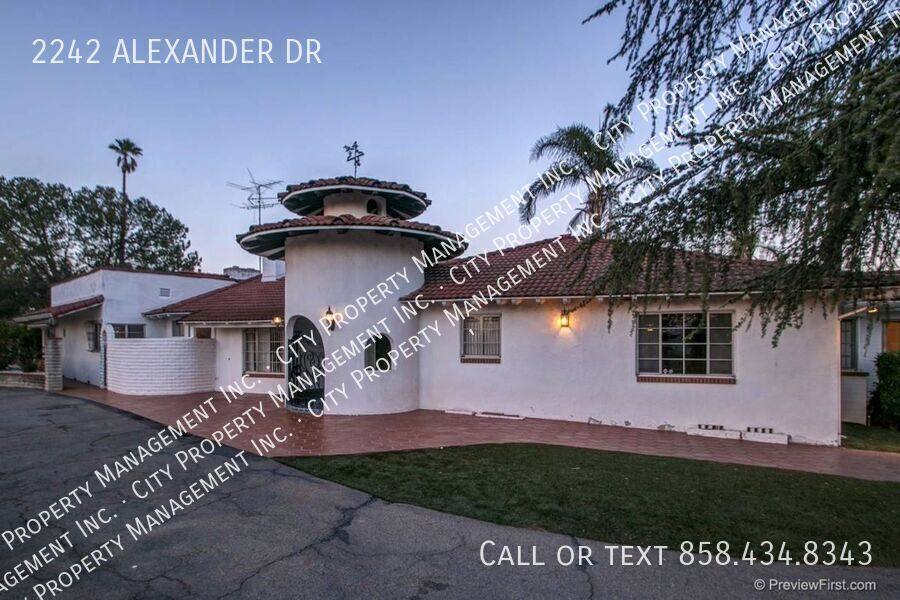 House for rent at 2242 Alexander Dr, Escondido, CA 92025