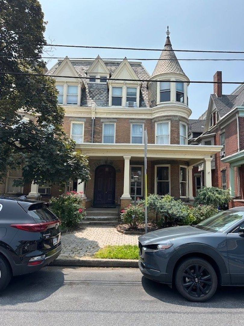 Apartment for rent at 1518 N 2nd St #2R, Harrisburg, PA 17102