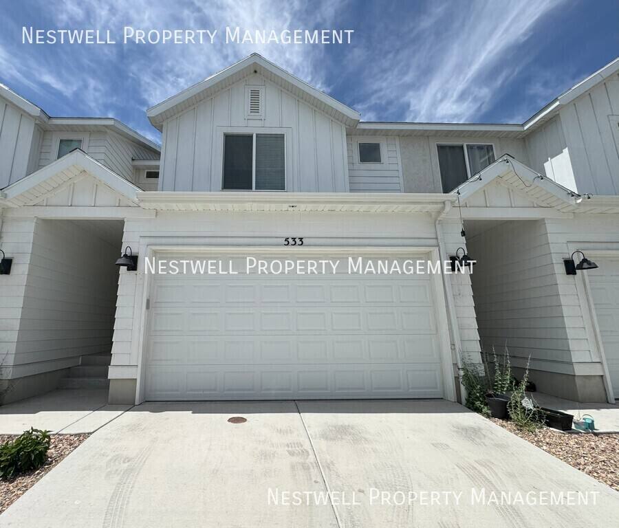 Townhouse for rent at 533 N Helmsman Lane, Saratoga Springs, UT 84045