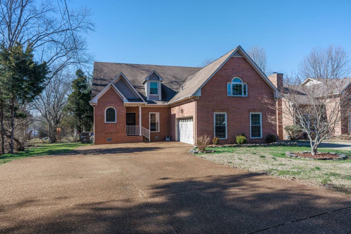 House for rent at 196 London Lane, Franklin, TN 37067