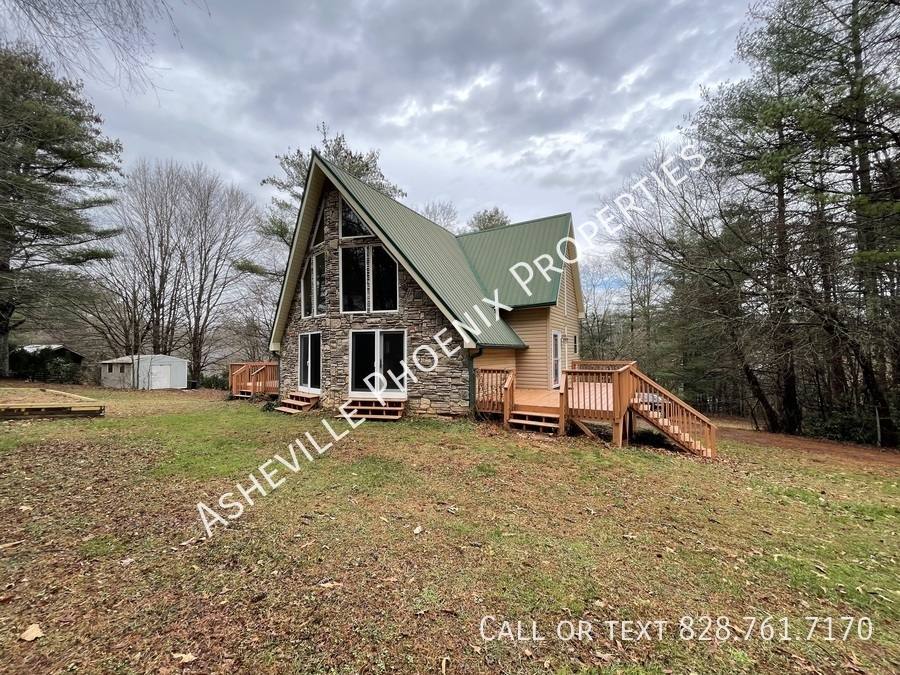 House for rent at 1835 Granite St, Hendersonville, NC 28792