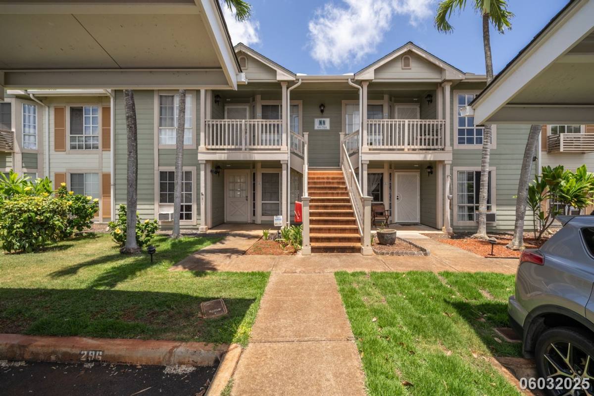 Condo for rent at 94-708 Lumiauau St, Waipahu, HI 96797