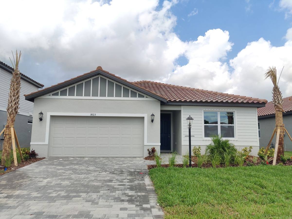 House for rent at 3823 Savanna Palms Court, Bradenton, FL 34212