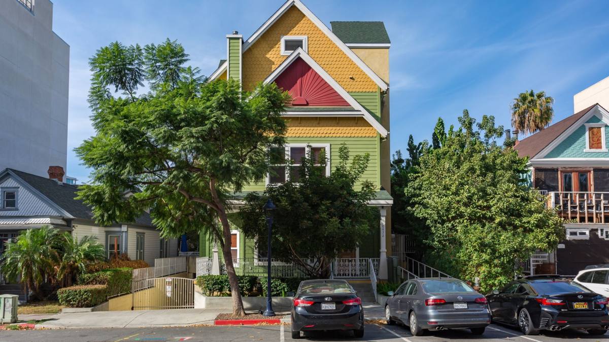Condo for rent at 1632 Union St, San Diego, CA 92101