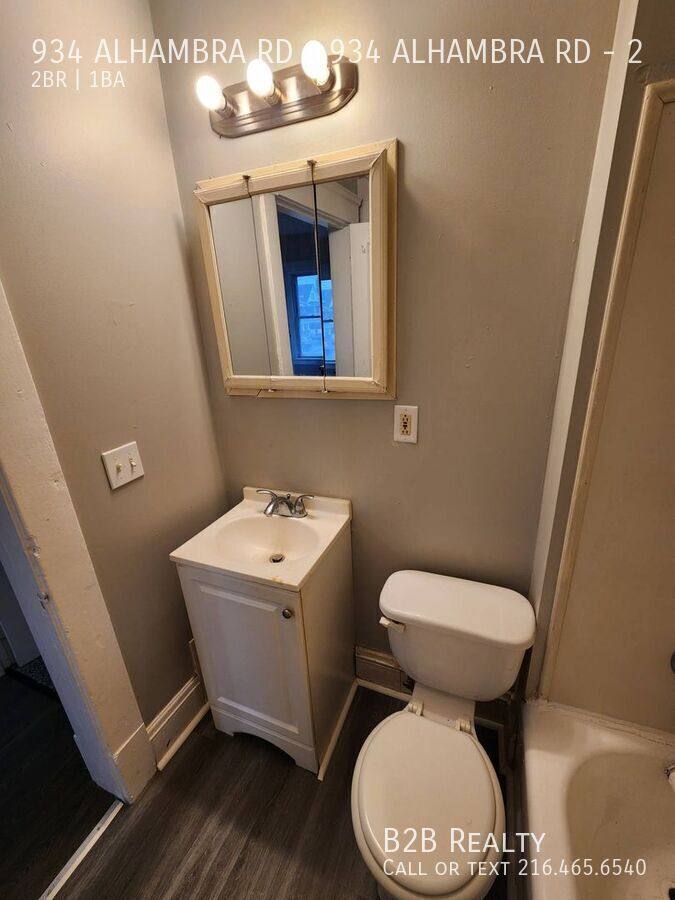Apartment for rent at 934 Alhambra Rd #2, Cleveland, OH 44110