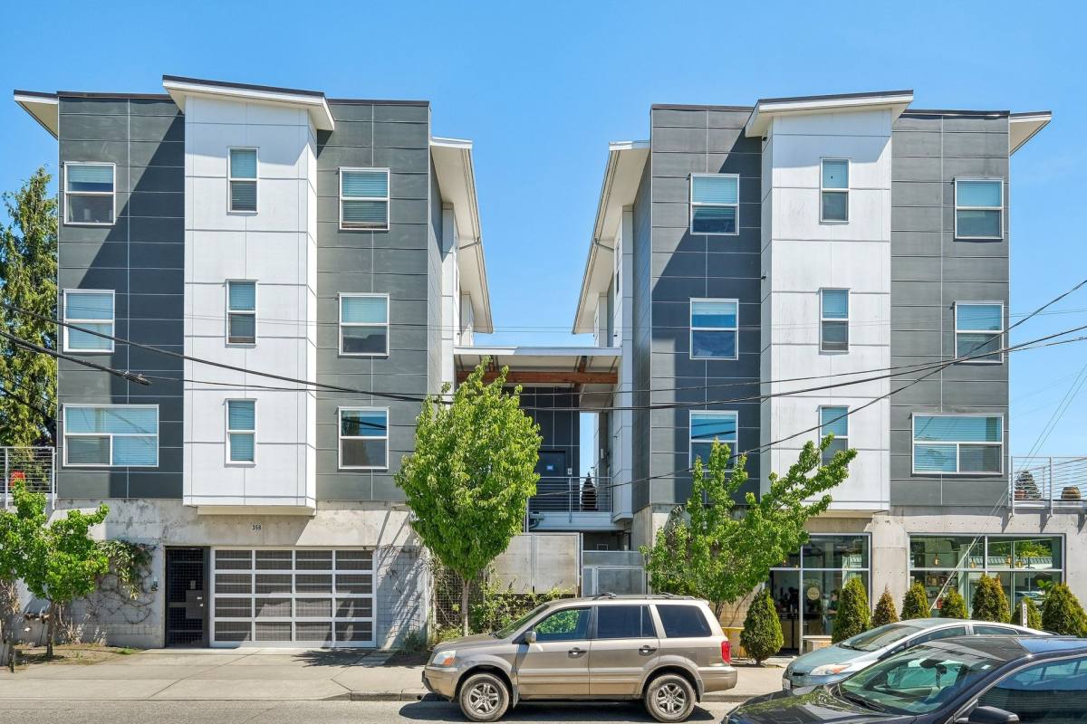 Apartment for rent at 358 NW 85th St, Seattle, WA 98117