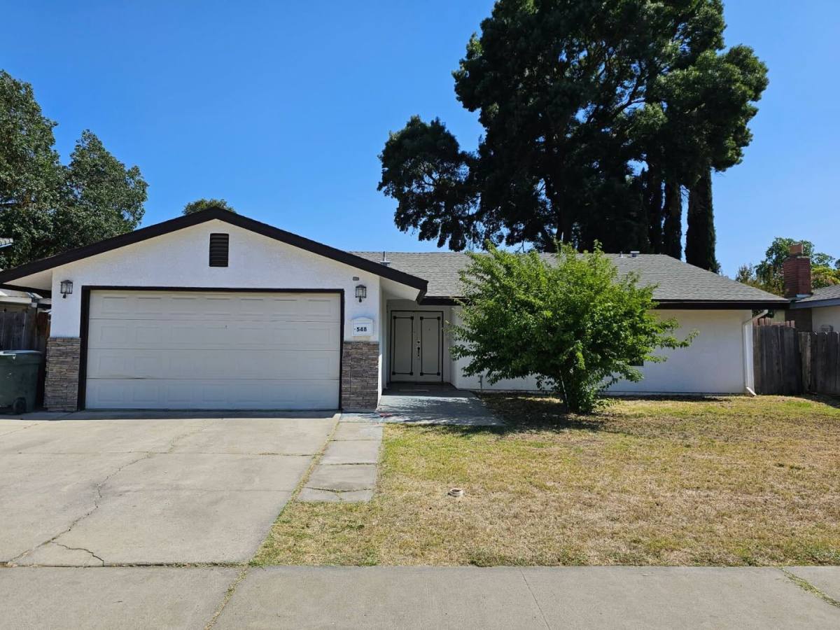 House for rent at 548 Sonora Ave, Merced, CA 95340