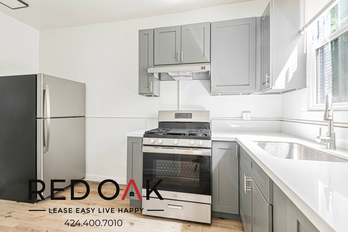 Condo for rent at 960 S Oxford Ave #215, Los Angeles, CA 90006