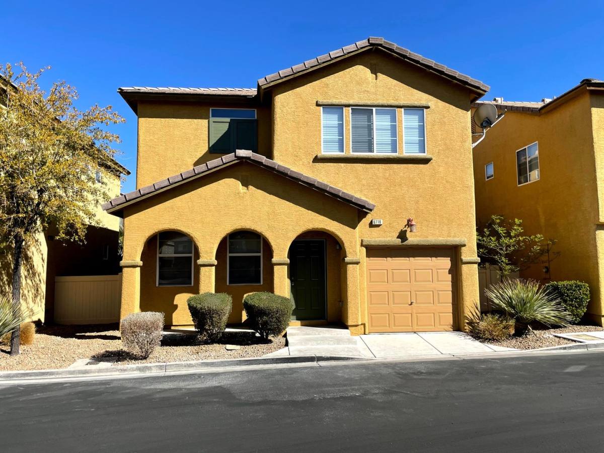 House for rent at 6716 Firewood Dr, Las Vegas, NV 89148