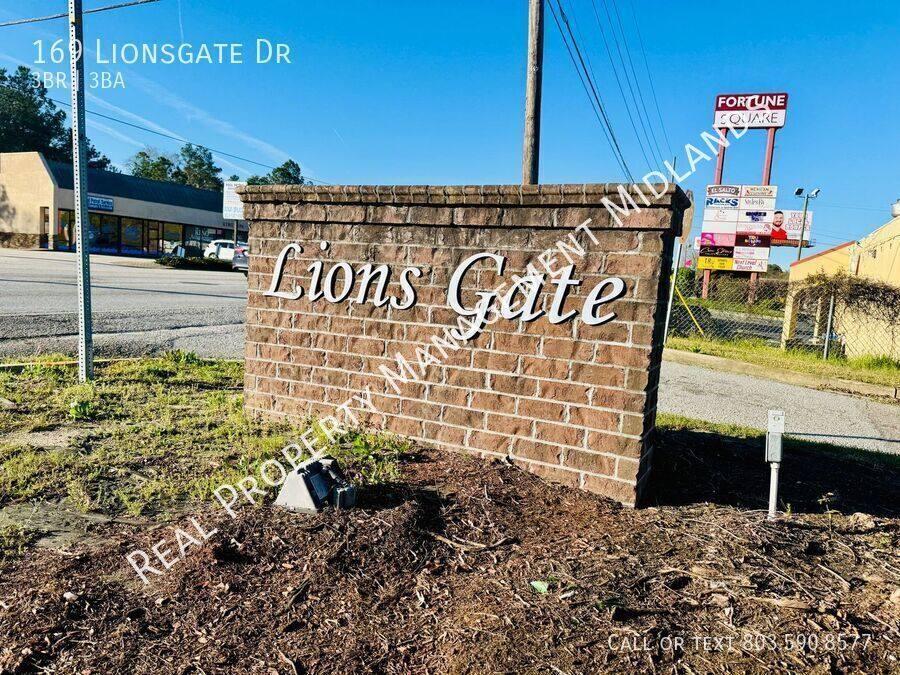 Townhouse for rent at 169 Lionsgate Dr, Columbia, SC 29223