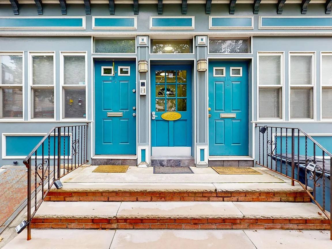 Apartment for rent at 466 Monmouth St #4L, Jersey City, NJ 07302