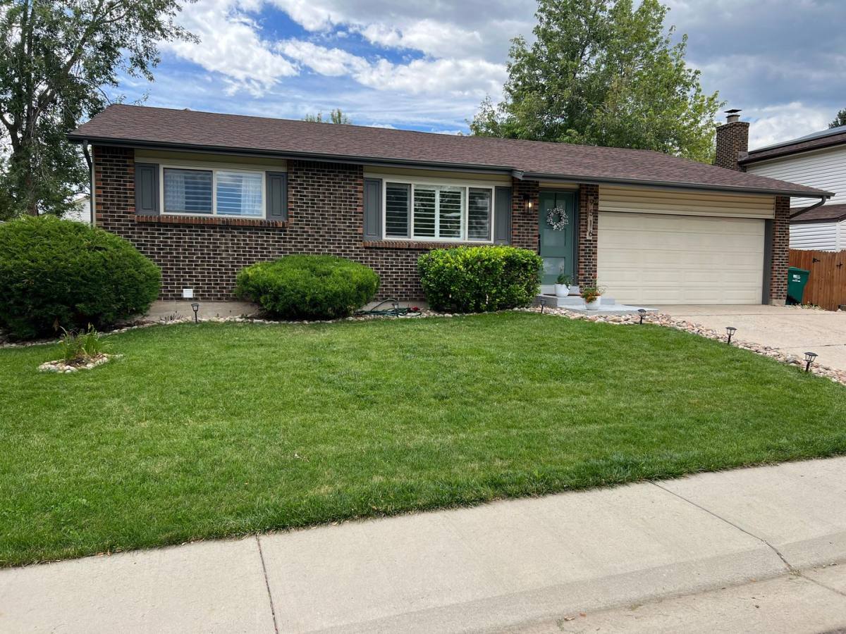 House for rent at 9516 W Walker Place, Littleton, CO 80123