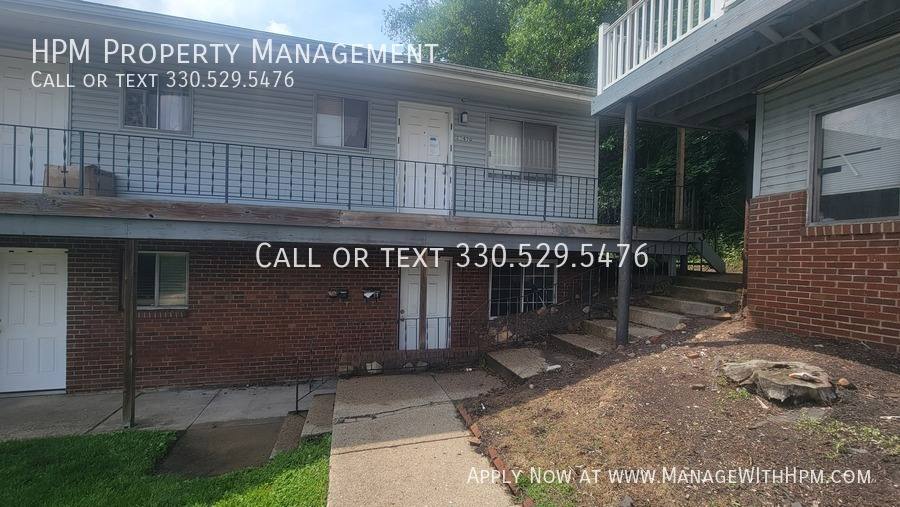 Apartment for rent at 2349 Newton St #B, Akron, OH 44305