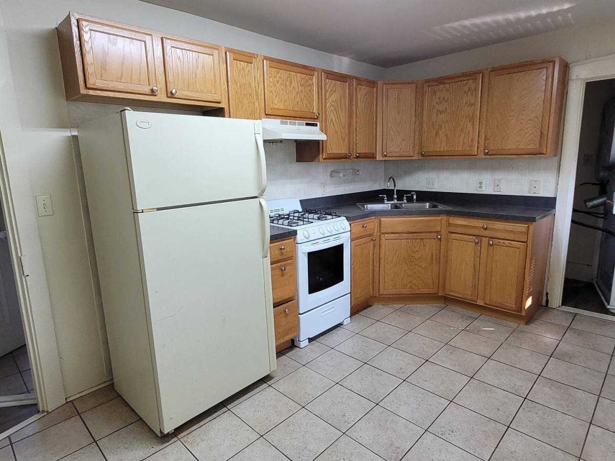 Apartment for rent at 179 Charles Rd, Lancaster, PA 17603