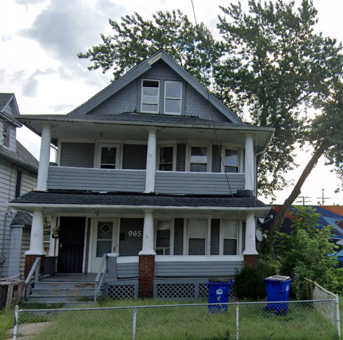 Apartment for rent at 965 E 147th St, Cleveland, OH 44110