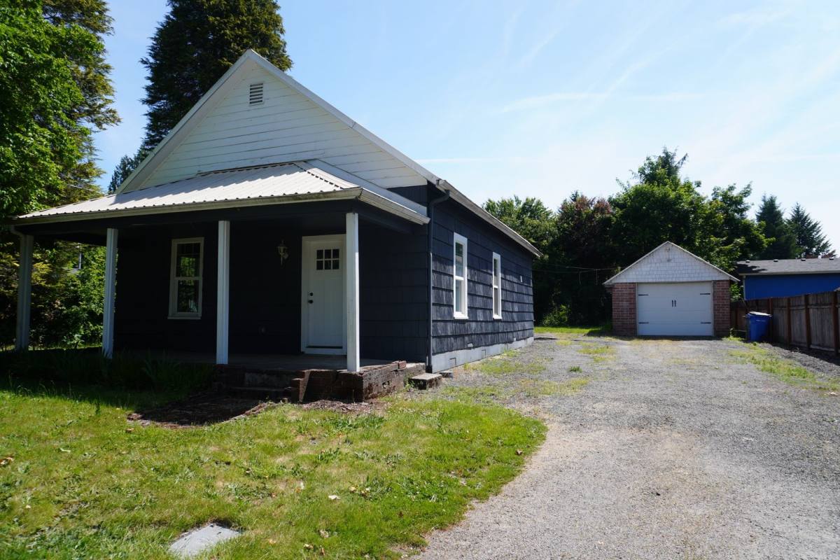 House for rent at 205 N Hubbard Ave, Yacolt, WA 98675