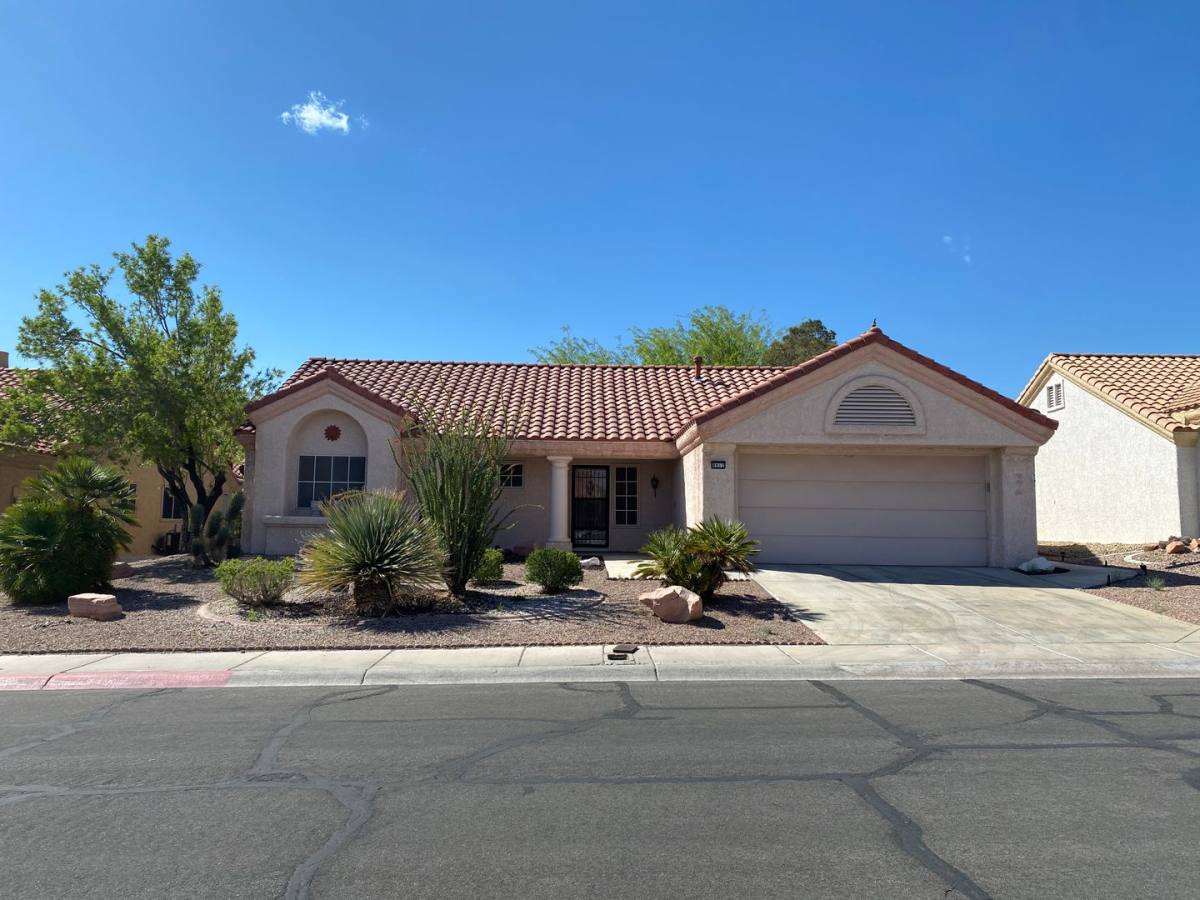 House for rent at 8917 Villa Ridge Dr, Las Vegas, NV 89134
